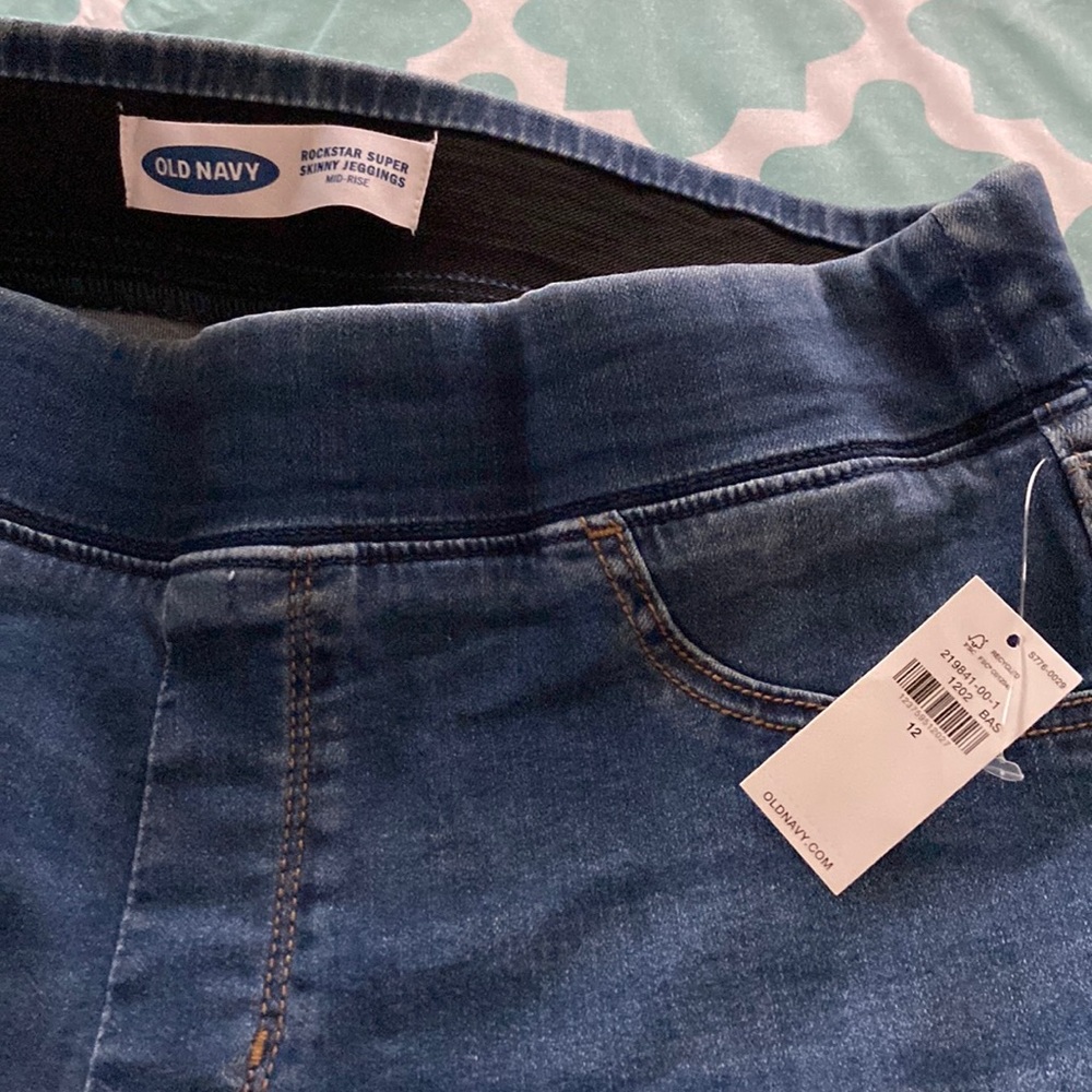 Old Navy Super skinny jaggings denim.